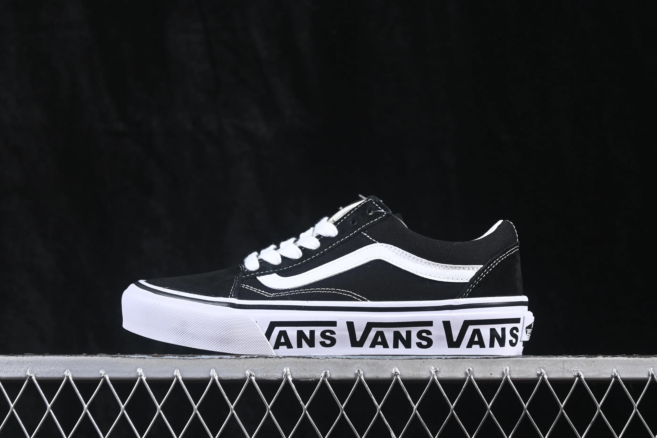 All Categories Vans Vans Series Vans Low Vans Low Vans Old Skool Dx Vans Low Bang Casual Skateboard Shoes VN0A38G2PXC